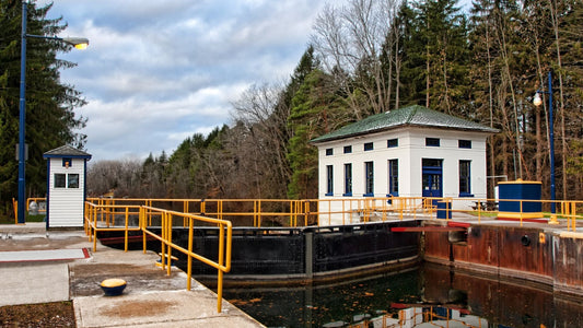 How to Run a Boat Lock: A Complete Guide for Boaters